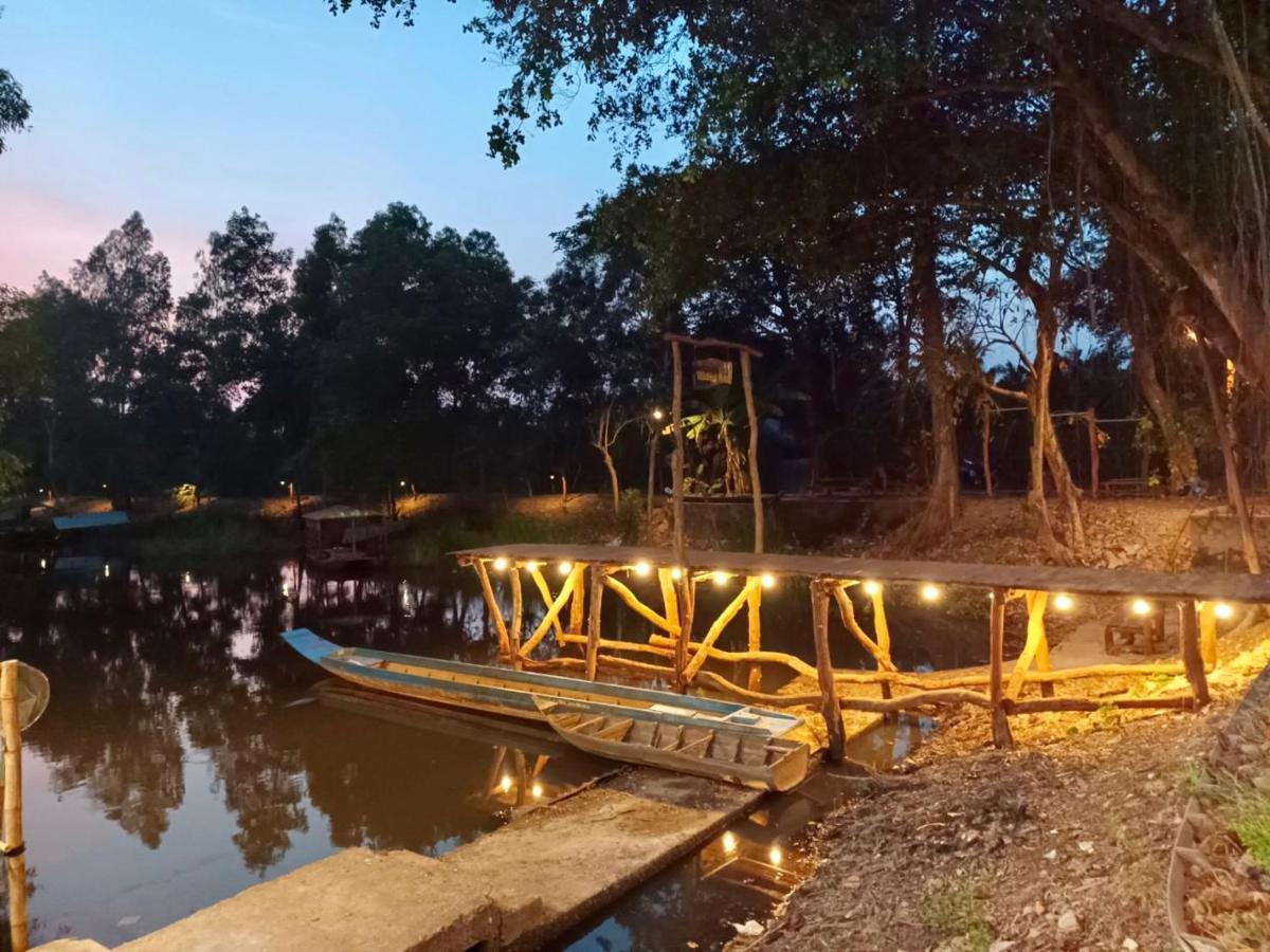 Wildbird Hotel Tràm Chim 外观 照片